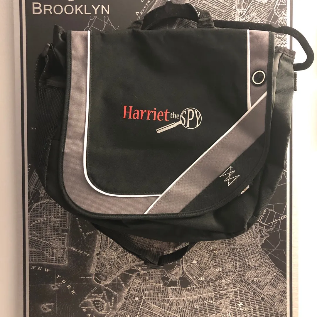 Harriet The Spy Messenger Bag photo 1