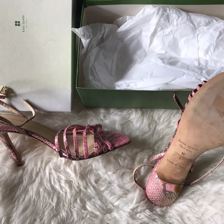 Never Worn Pink Kate Spade Heels Size 10 photo 3