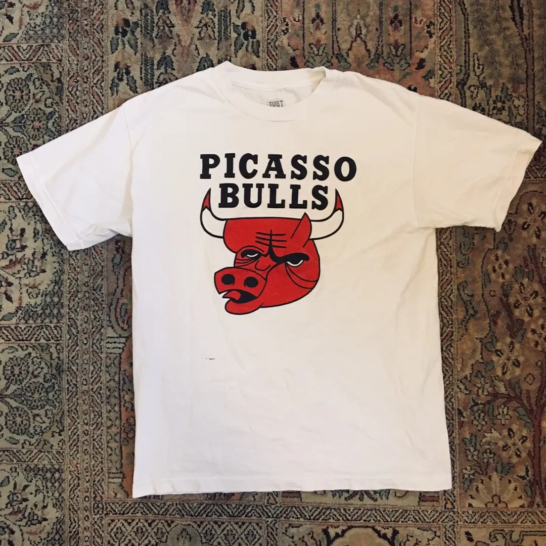 Picasso Bulls T-shirt photo 1