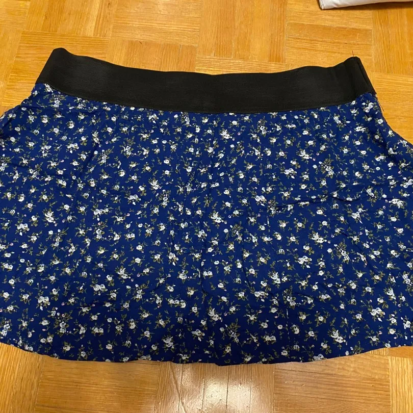 Skirt With Flowers photo 1