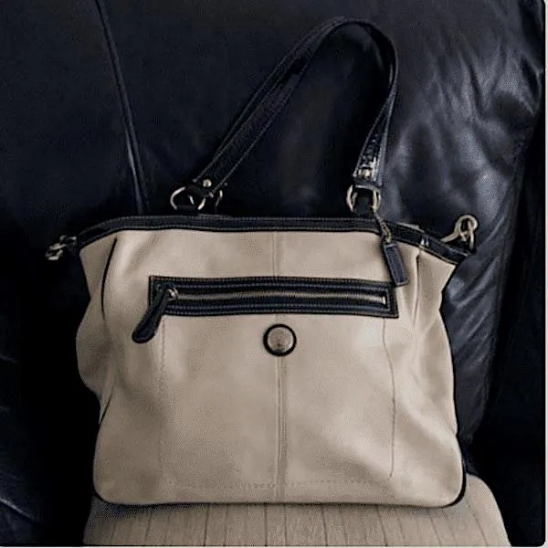 Coach Handbag (Authentic) Cream coloured Leather and Navy Blu... photo 1