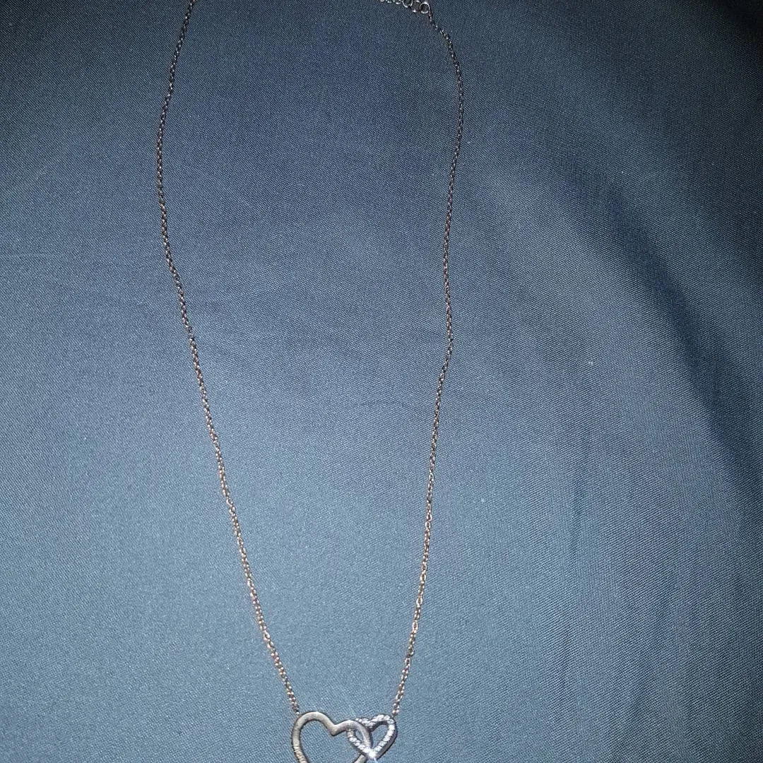 Michael Kors Rose Gold Heart Necklace photo 3