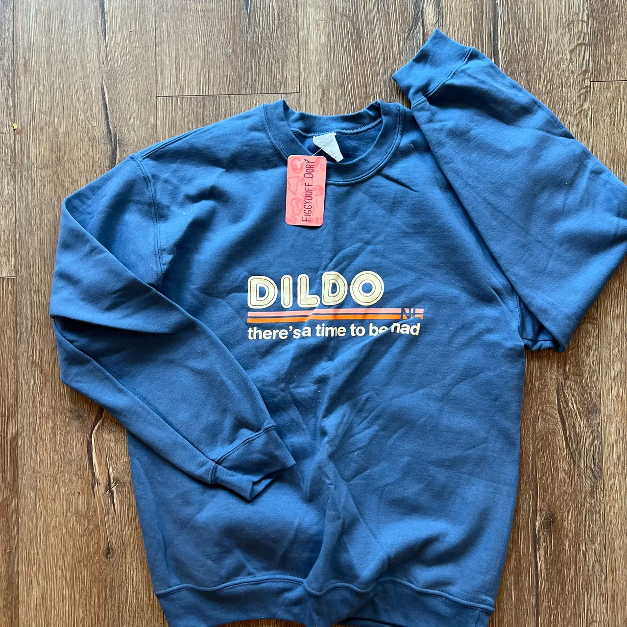 BNWT: Dildo Newfoundland sweatshirt - size M photo 1