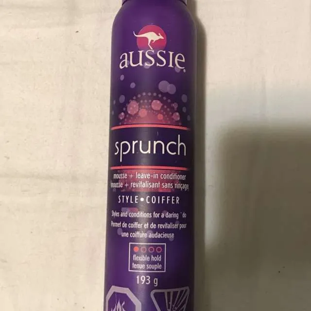 Scrunch Hair Styling Mousse/leave In Conditioner photo 1