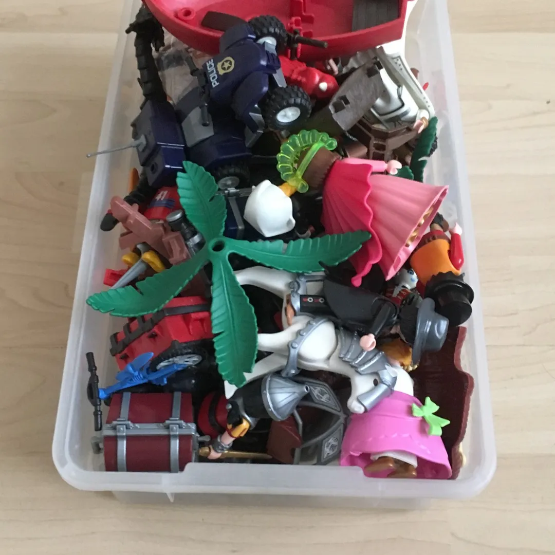 Smallish box of Playmobil photo 1