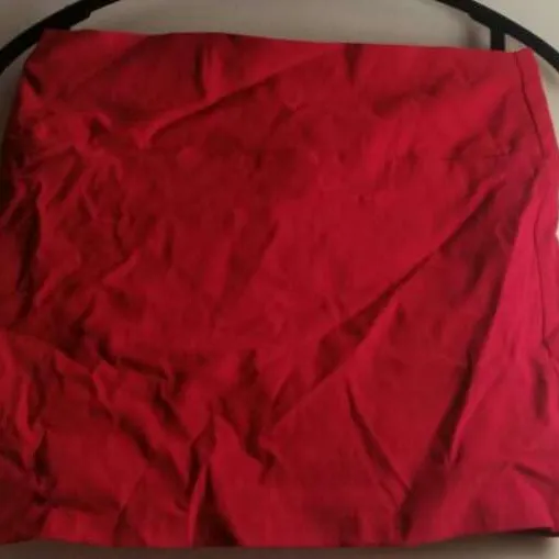 New - Never Worn Red Valia Mini Skirt Size L (Also Fits M) | ... photo 3