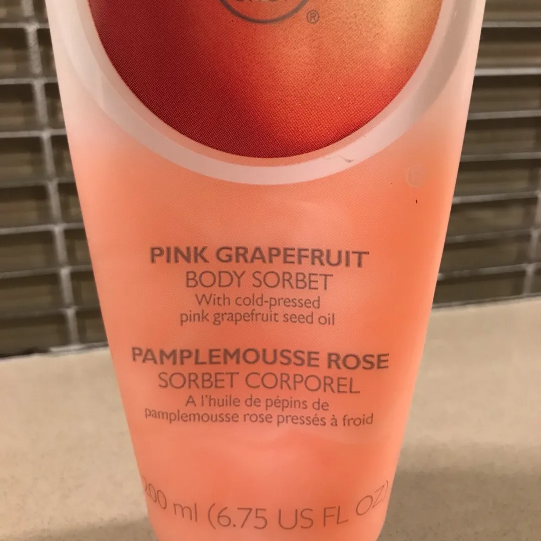 Body Shop Body Sorbet - Grapefruit Scent photo 3