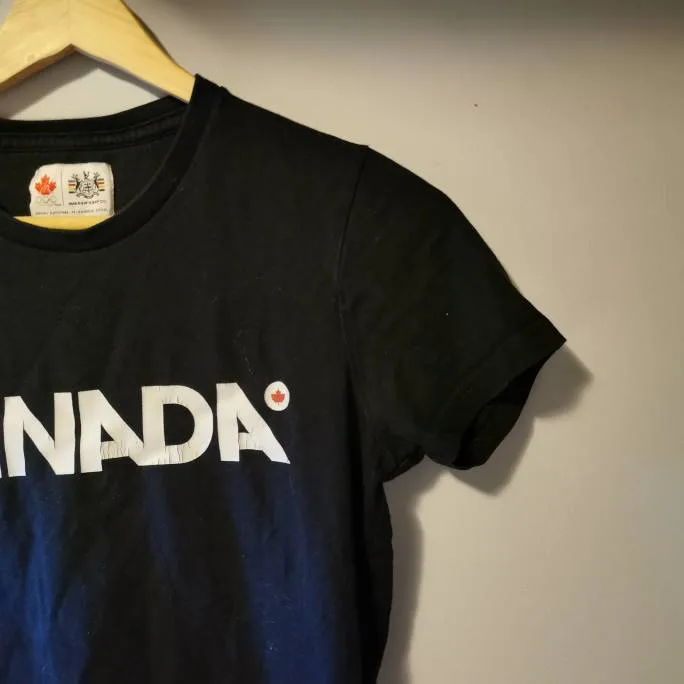 Canada Olympic Tshirt photo 3