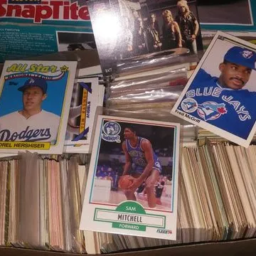 80s/90s Baseball Cards photo 1