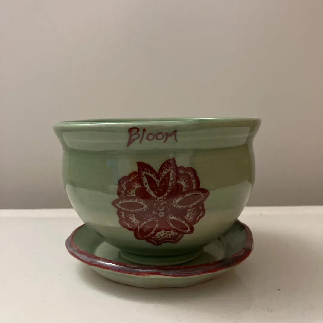 Handmade Ceramic Pot With Drainage Holes photo 1