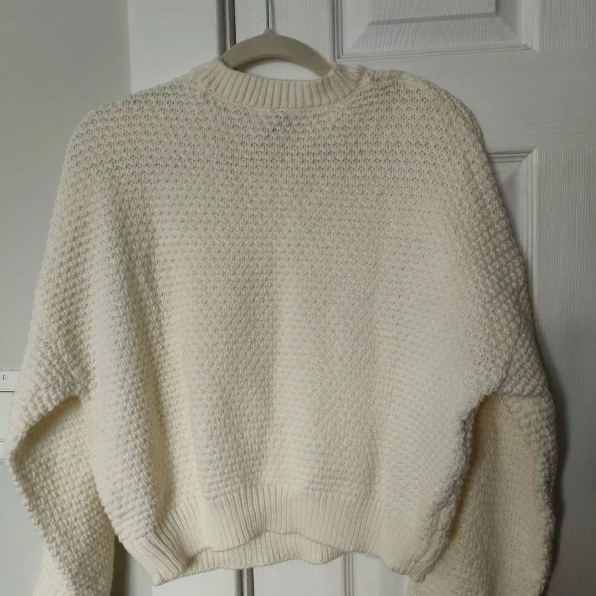 H&M Knitted Sweater photo 4