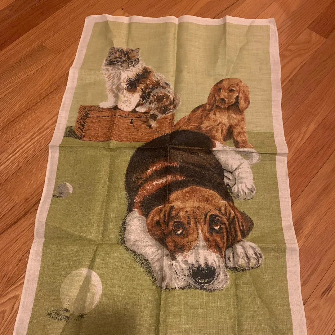 linen dog tapestry photo 1