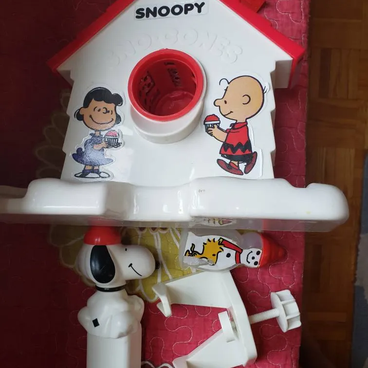 Snoopy Ice Shaver. photo 1