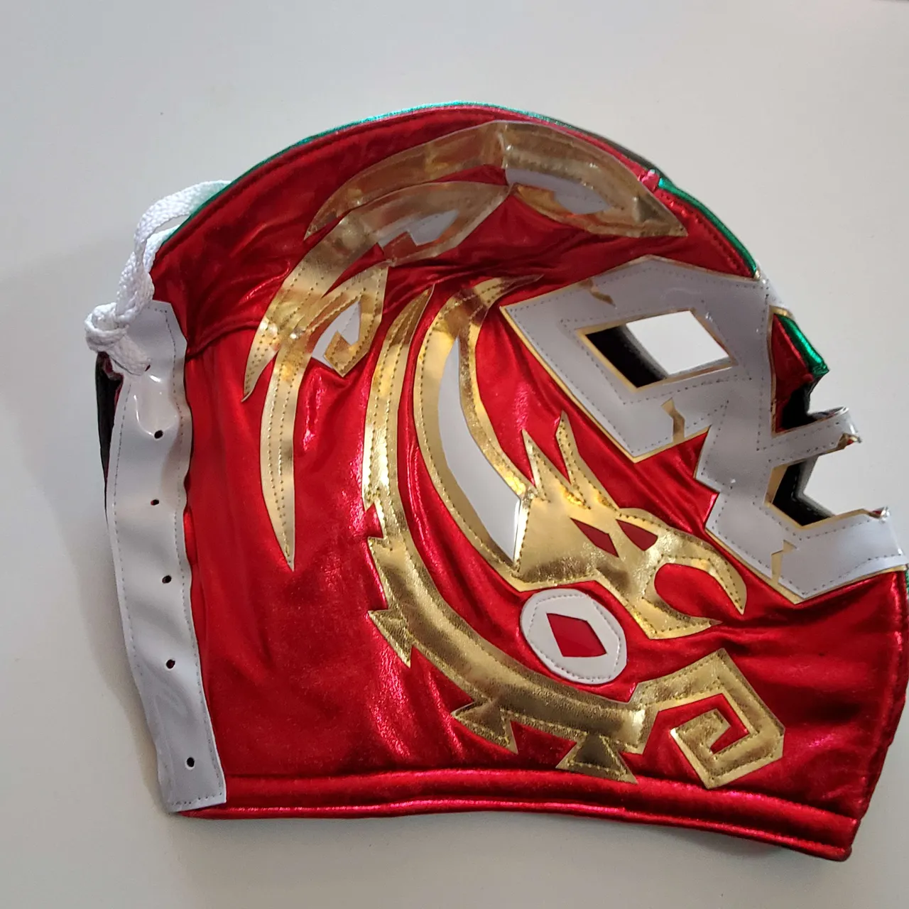 Mexician wrestlers mask photo 1