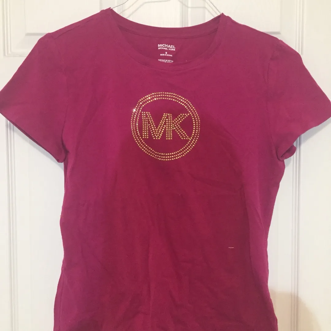 BNWT Michael Kors T-Shirt photo 1
