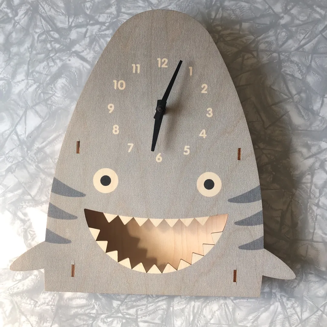 Kids Shark Clock photo 4