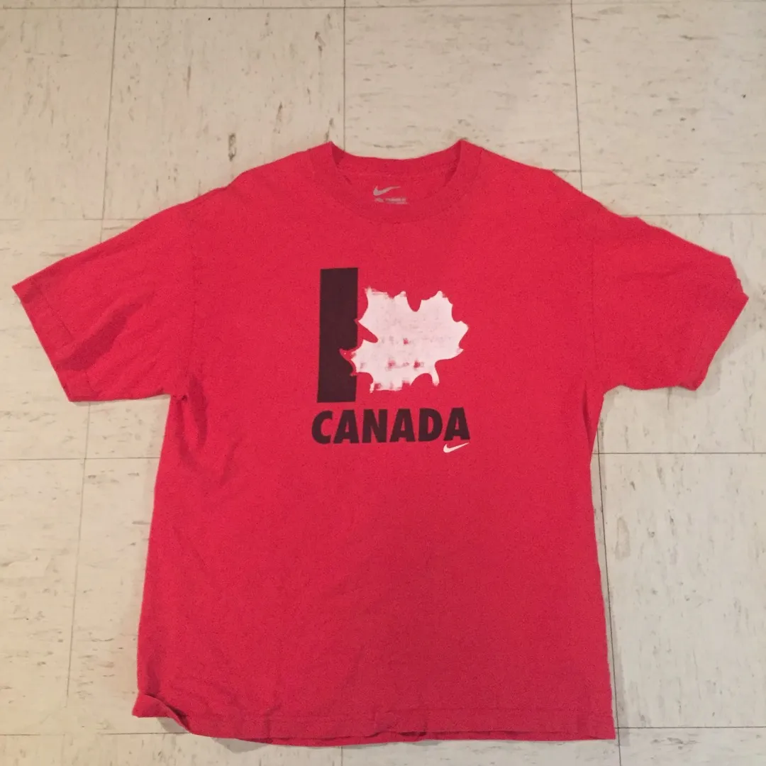 Mens Nike Canada T Shirt photo 1