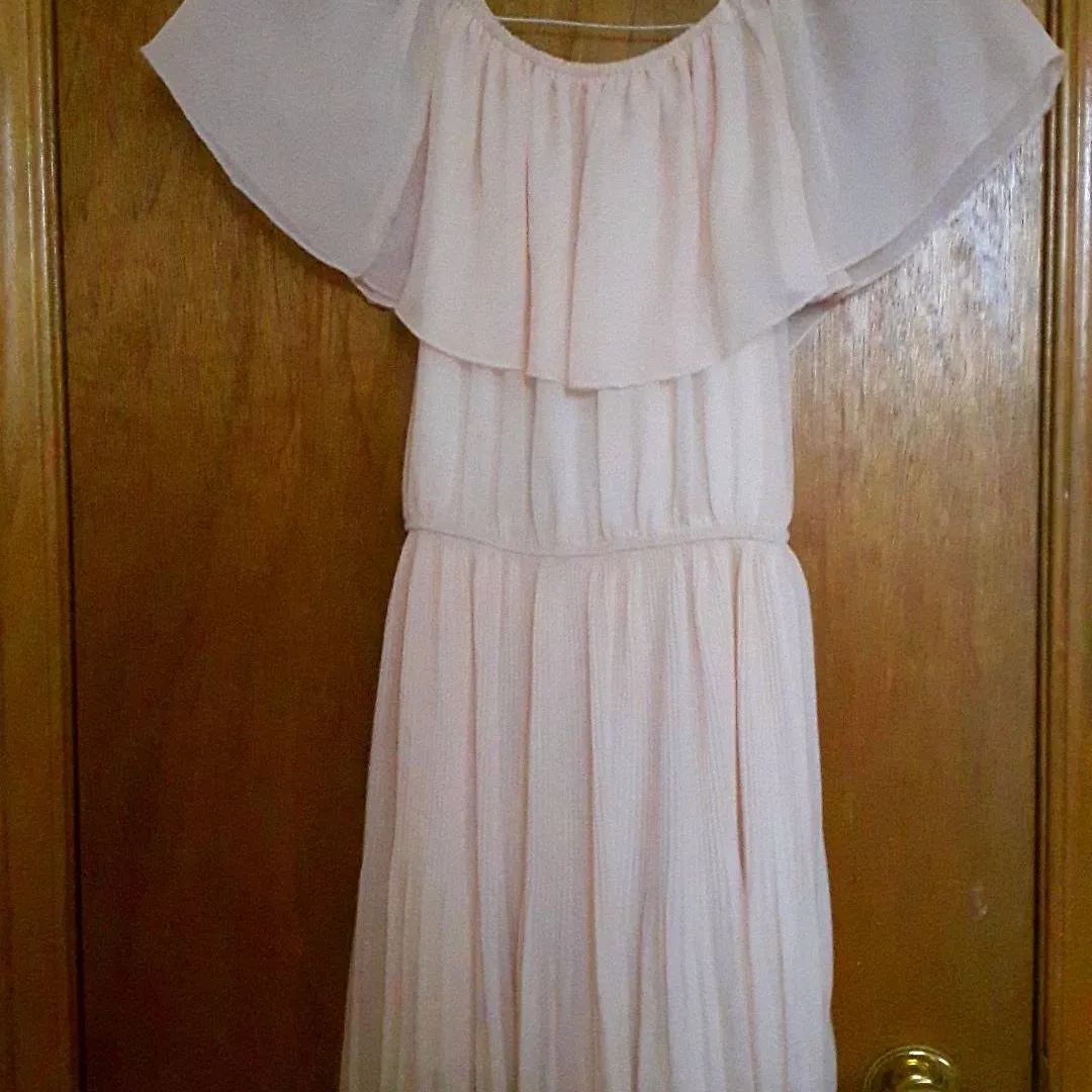 Classy Pale Pink Dress photo 1