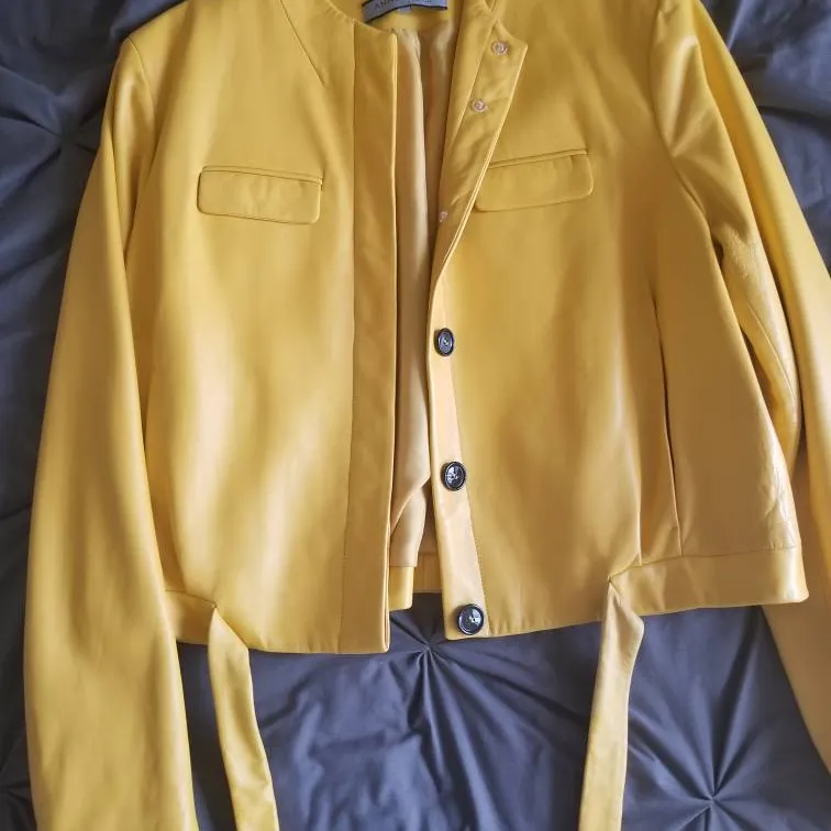 Anne Klein XL Vintage Yellow 100% Leather Jacket photo 1