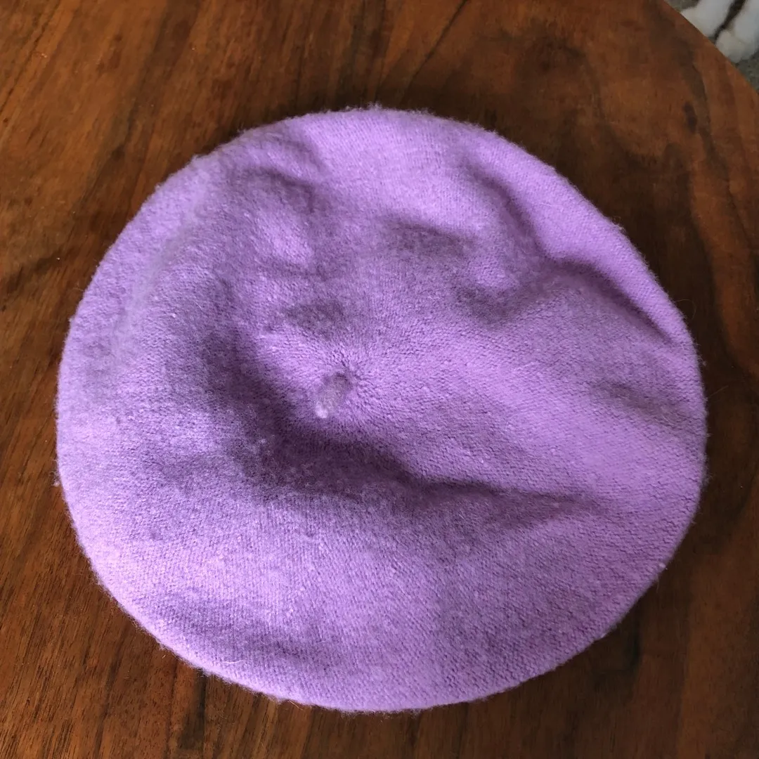 purple beret photo 1