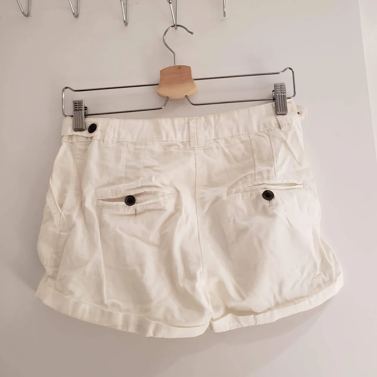 White H&M Shorts photo 3