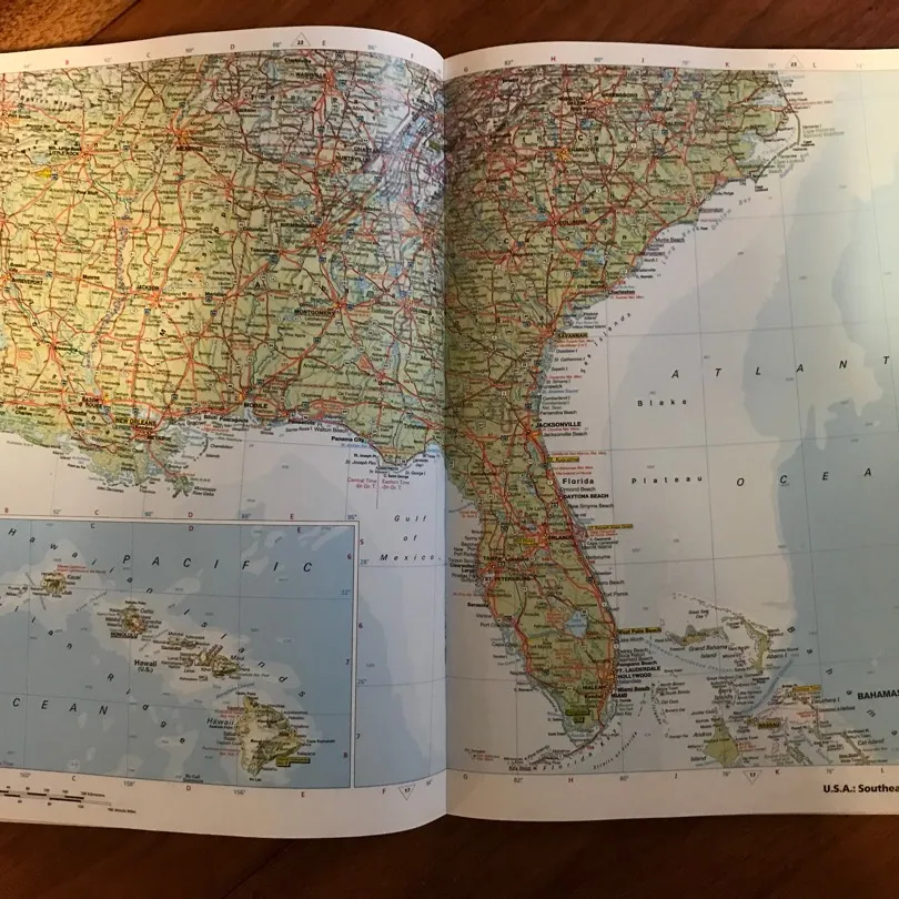MacMillan Portable World Atlas photo 4