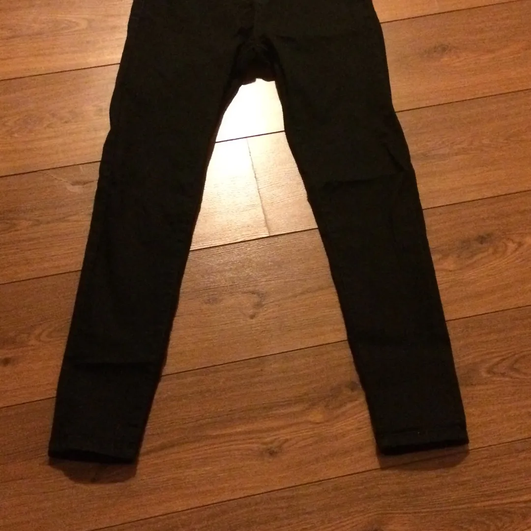 High waisted black jeans photo 1