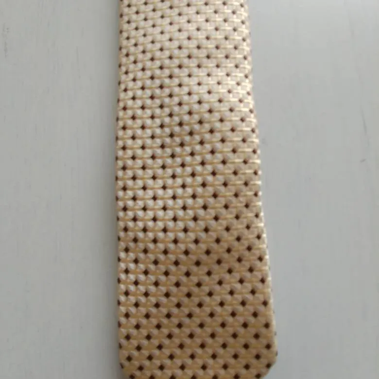 Skinny tie - gold patterned photo 1