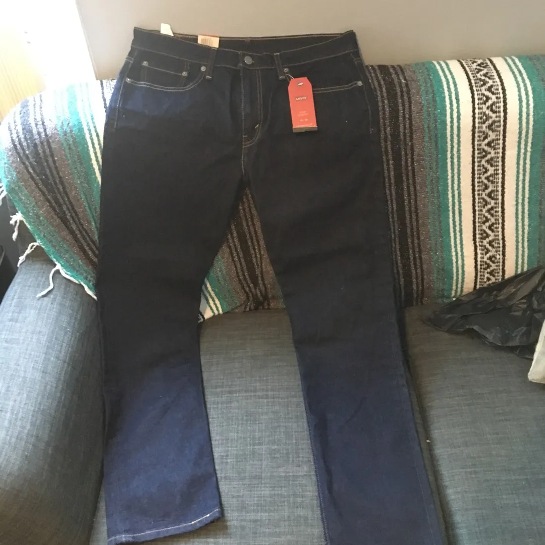 Men’s Levi’s Jeans For Trade photo 1
