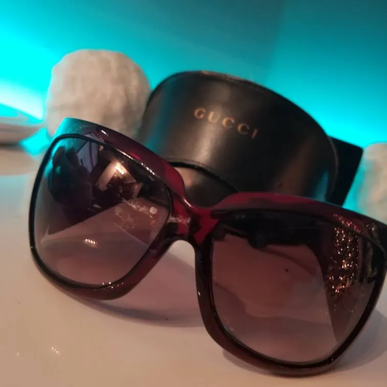 Gucci Sunglasses photo 4