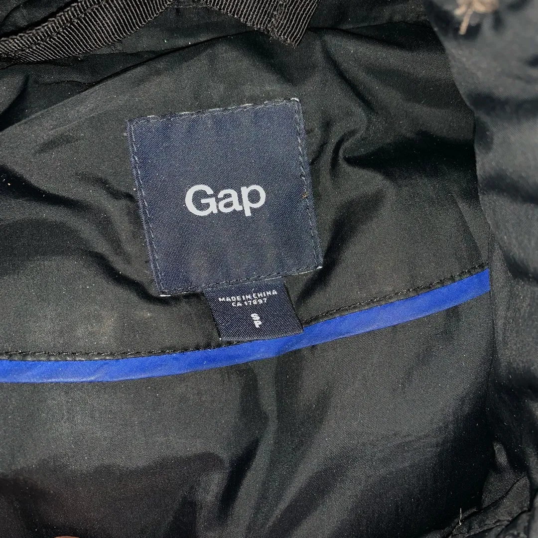 Gap Down Jacket Women’s Size Small photo 3