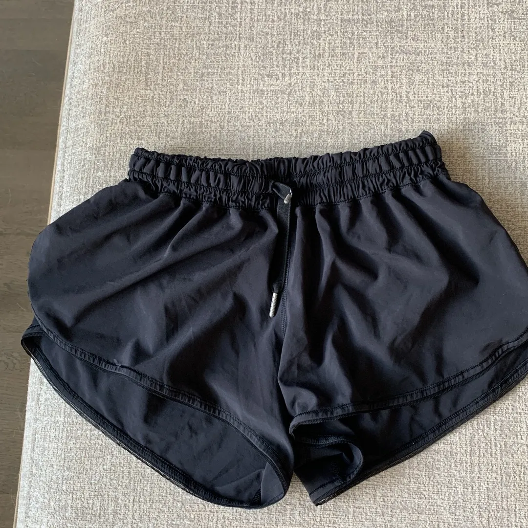 Lululemon Shorts Size 6 photo 1