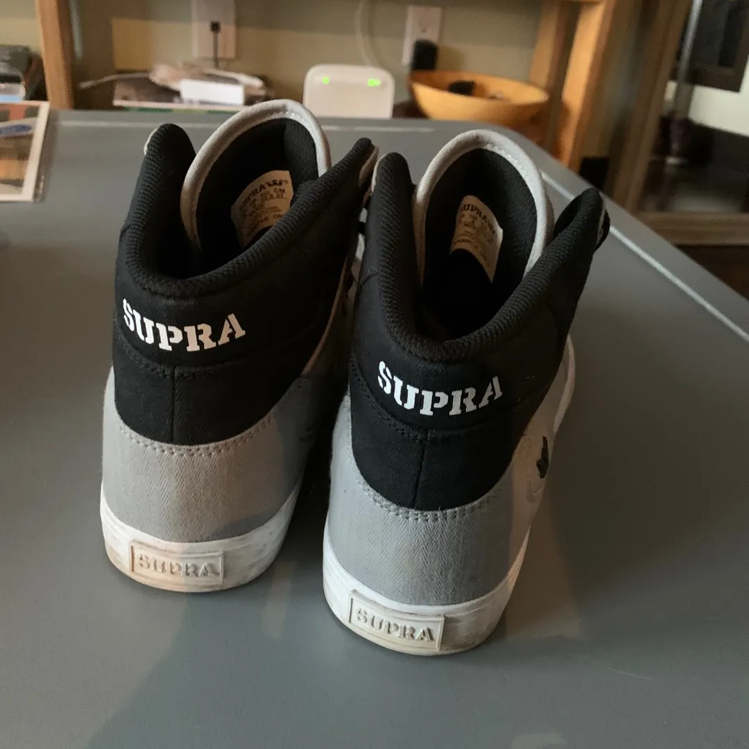 New Supra High tops Size 9 photo 4