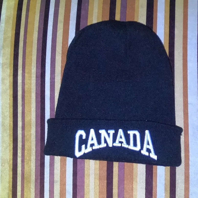 Canada Cap photo 1