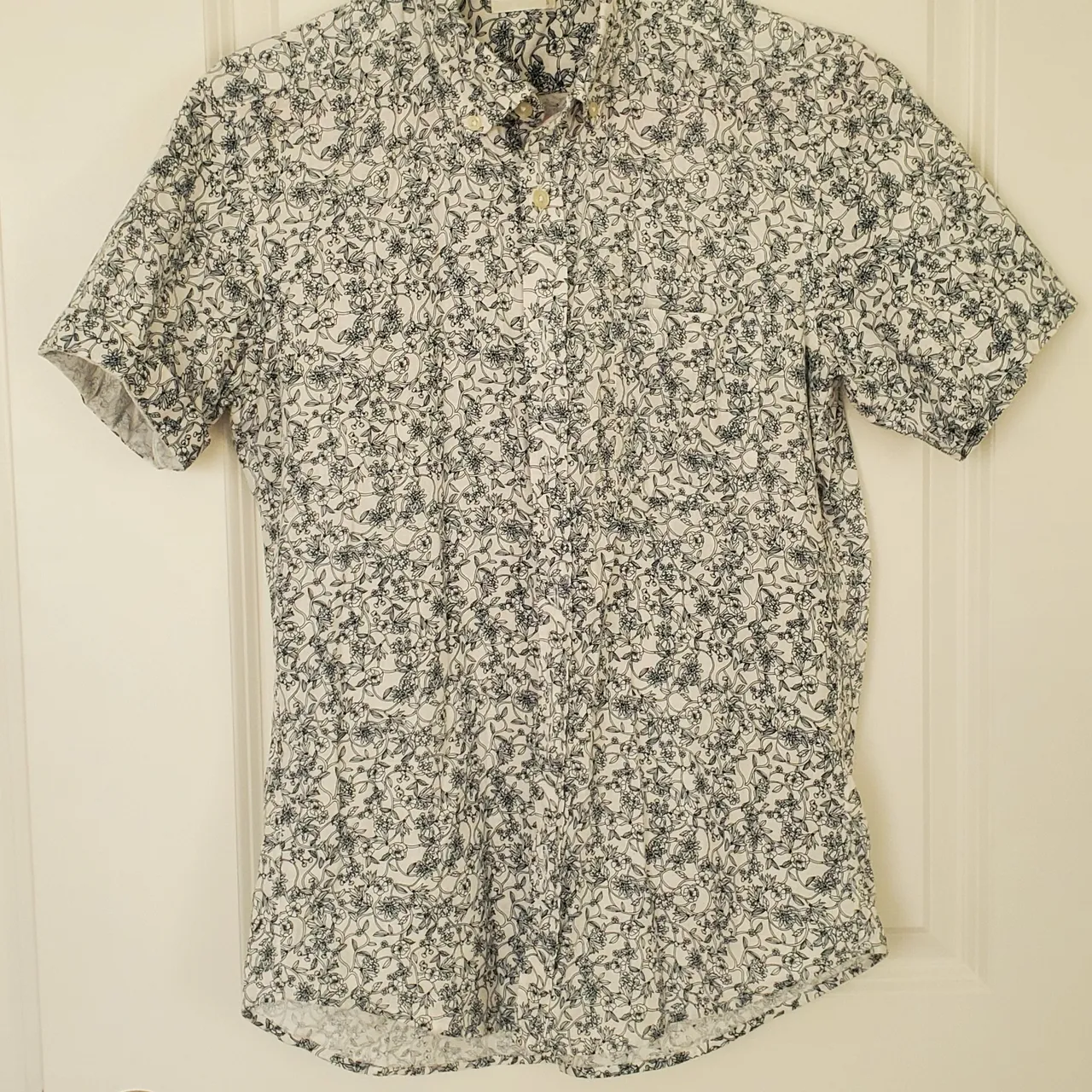 Men's Linen Shirt photo 1