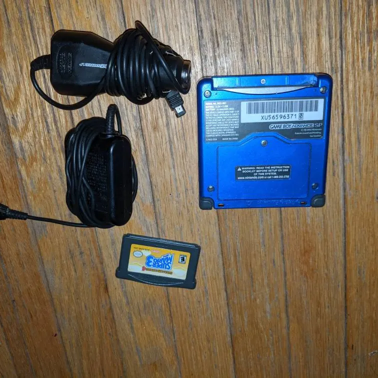 Gameboy Advanced Sp With Accessories photo 4