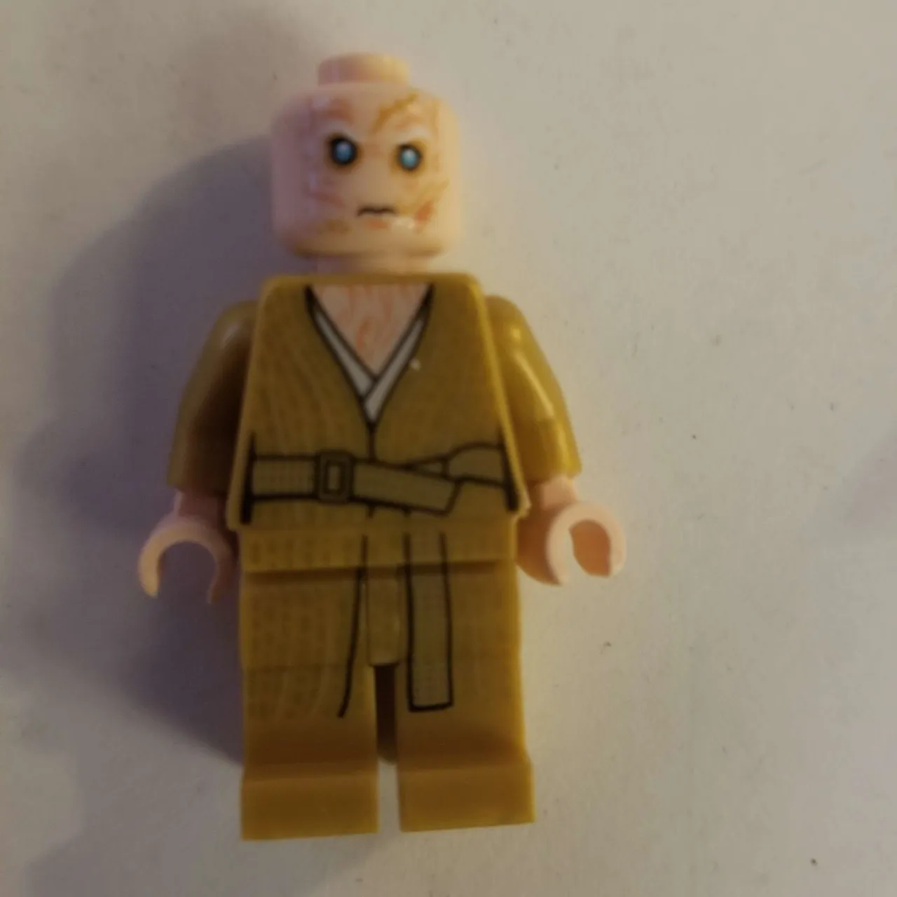 LEGO Supreme Leader Snoke Minifig photo 1