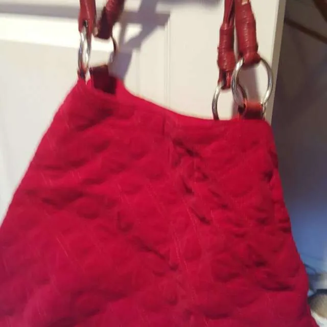 red oversized purse photo 3