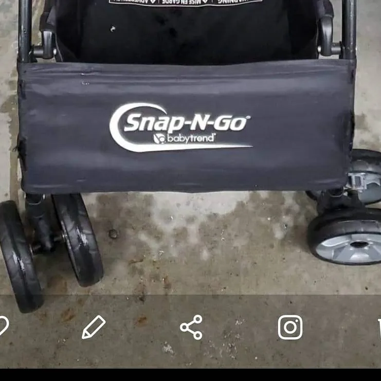 Snap And Go Stroller photo 1