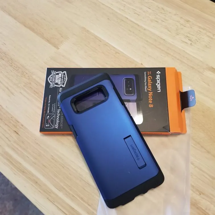 Spigen Galaxy Note 8 case w kickstand photo 1