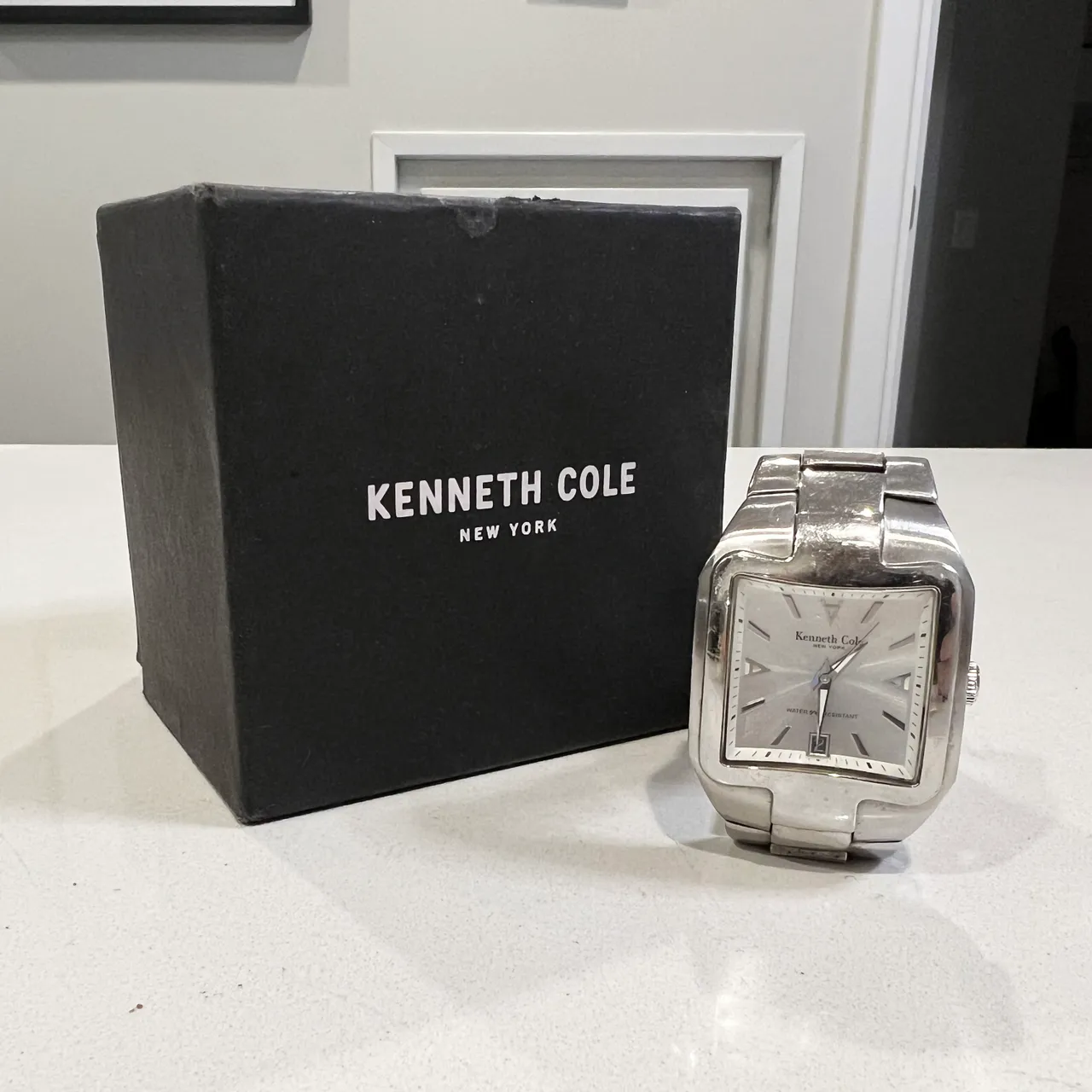 Kenneth Cole Watch & Box photo 2