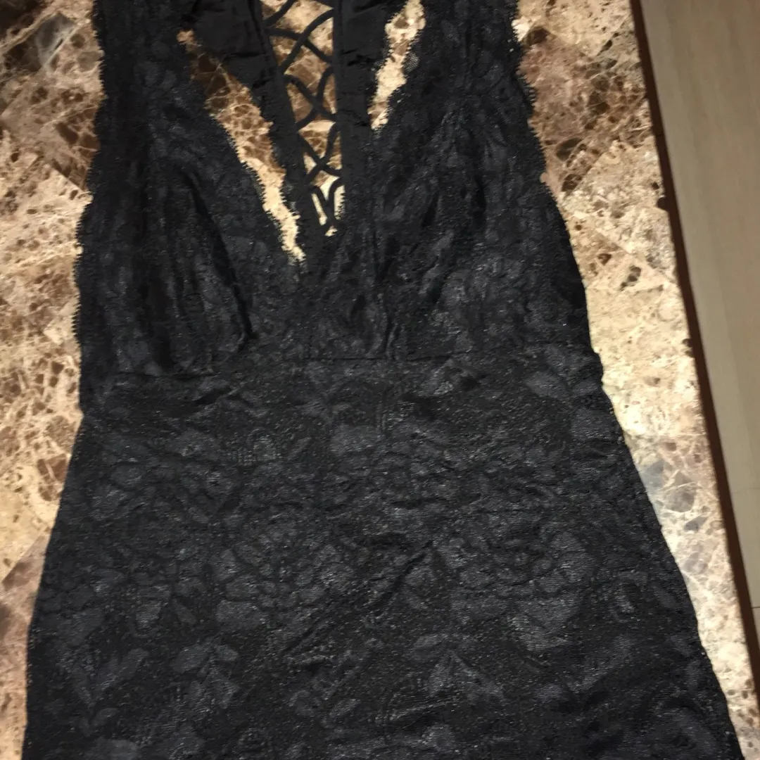 Guess Lace Top photo 1