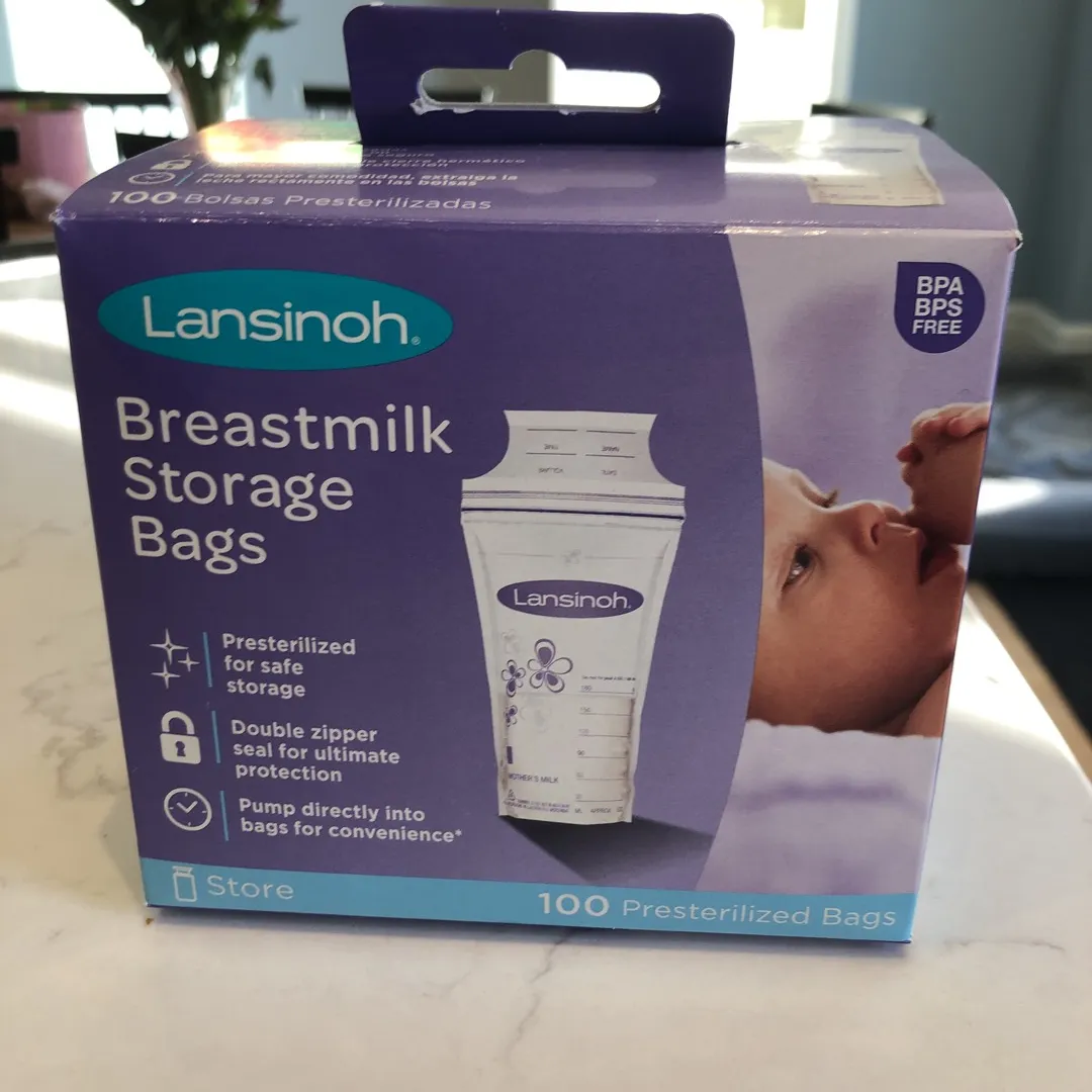 Breastmilk Storage Bags photo 1