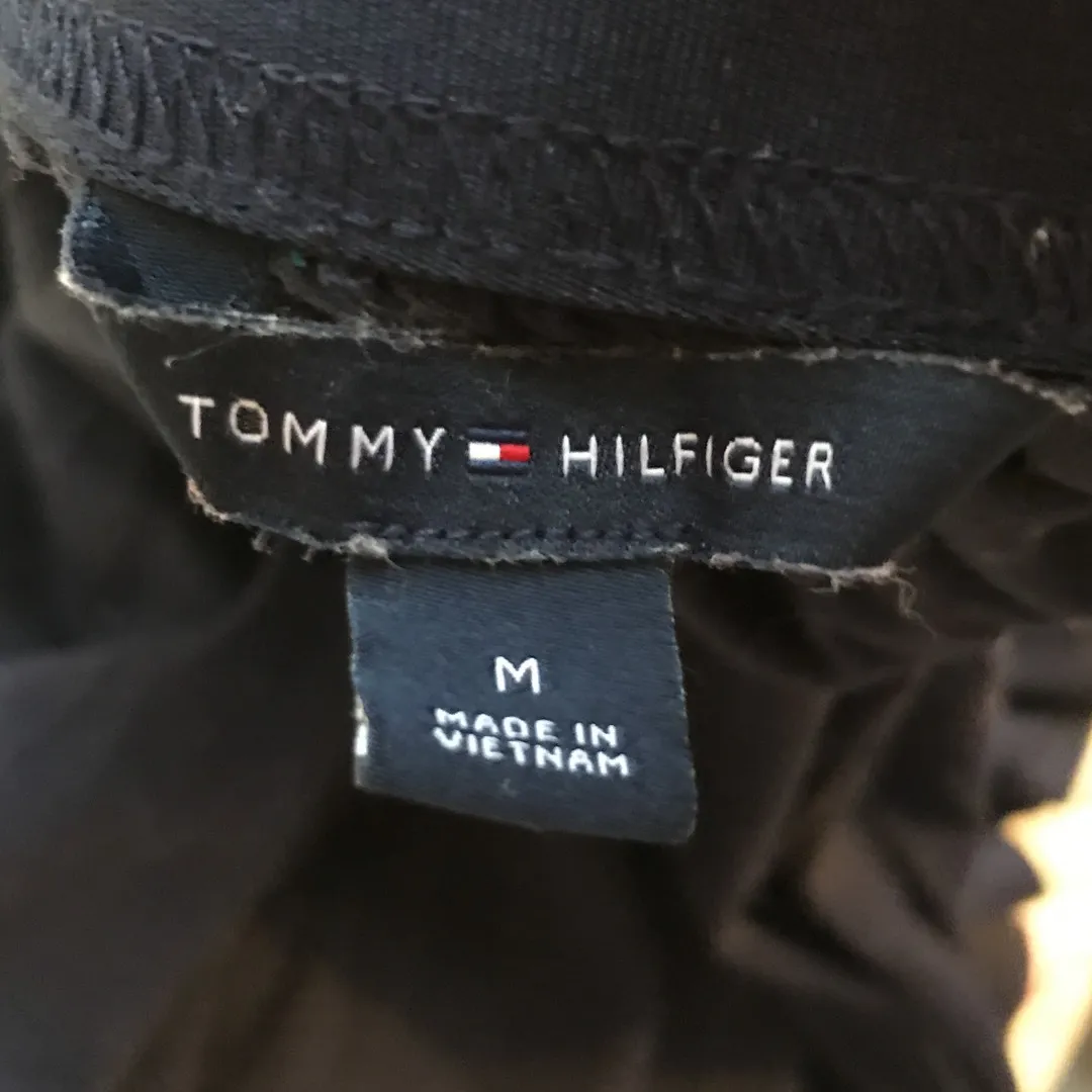 Tommy Hilfiger Navy Skirt Size M photo 4