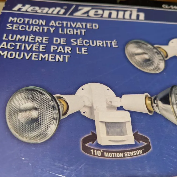 Motion Security Light (Unused) photo 1