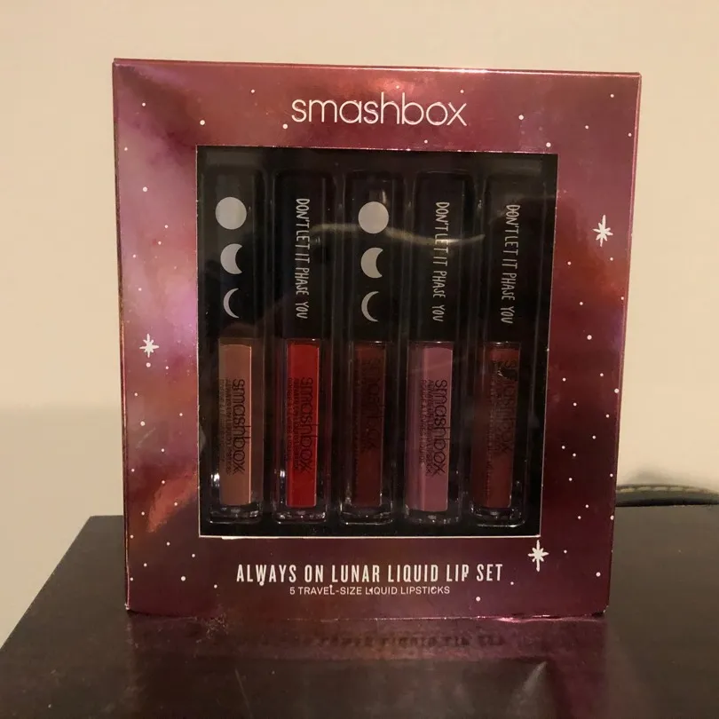 Smashbox Lunar Liquid Lipsticks photo 1