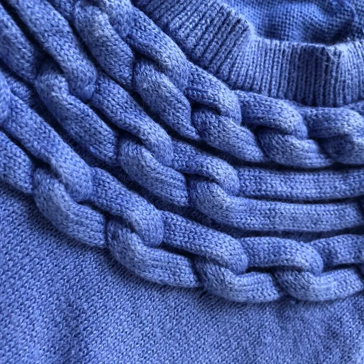 Anthropology Sweater Lovely Detail photo 3