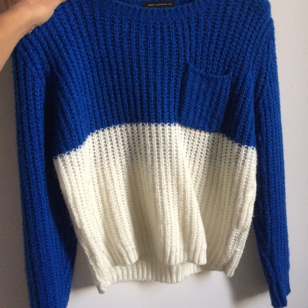 QED London Knitted Sweater photo 1