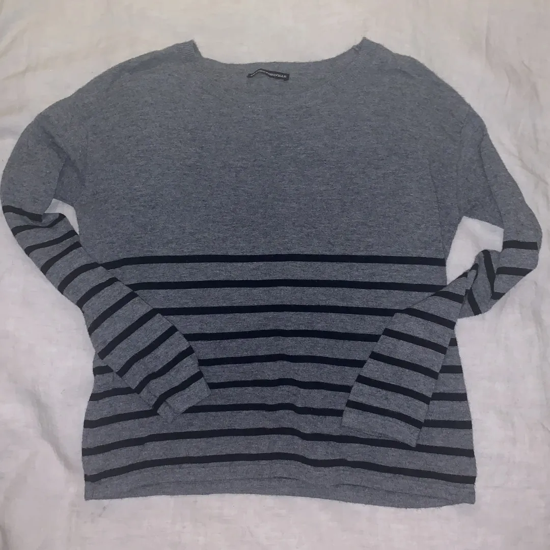 Brandy Melville Long Sleeve Wool Top (one size fits all) photo 1