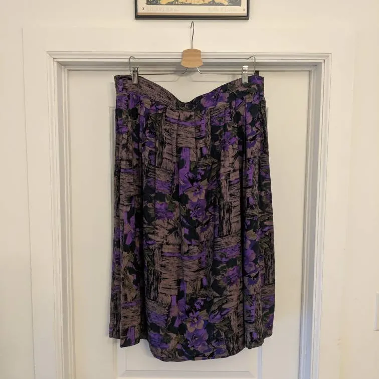 Vintage Plus size Midi Skirt Size 16/18 photo 1